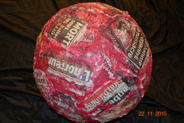 Mappemonde, Attentats, 2015
